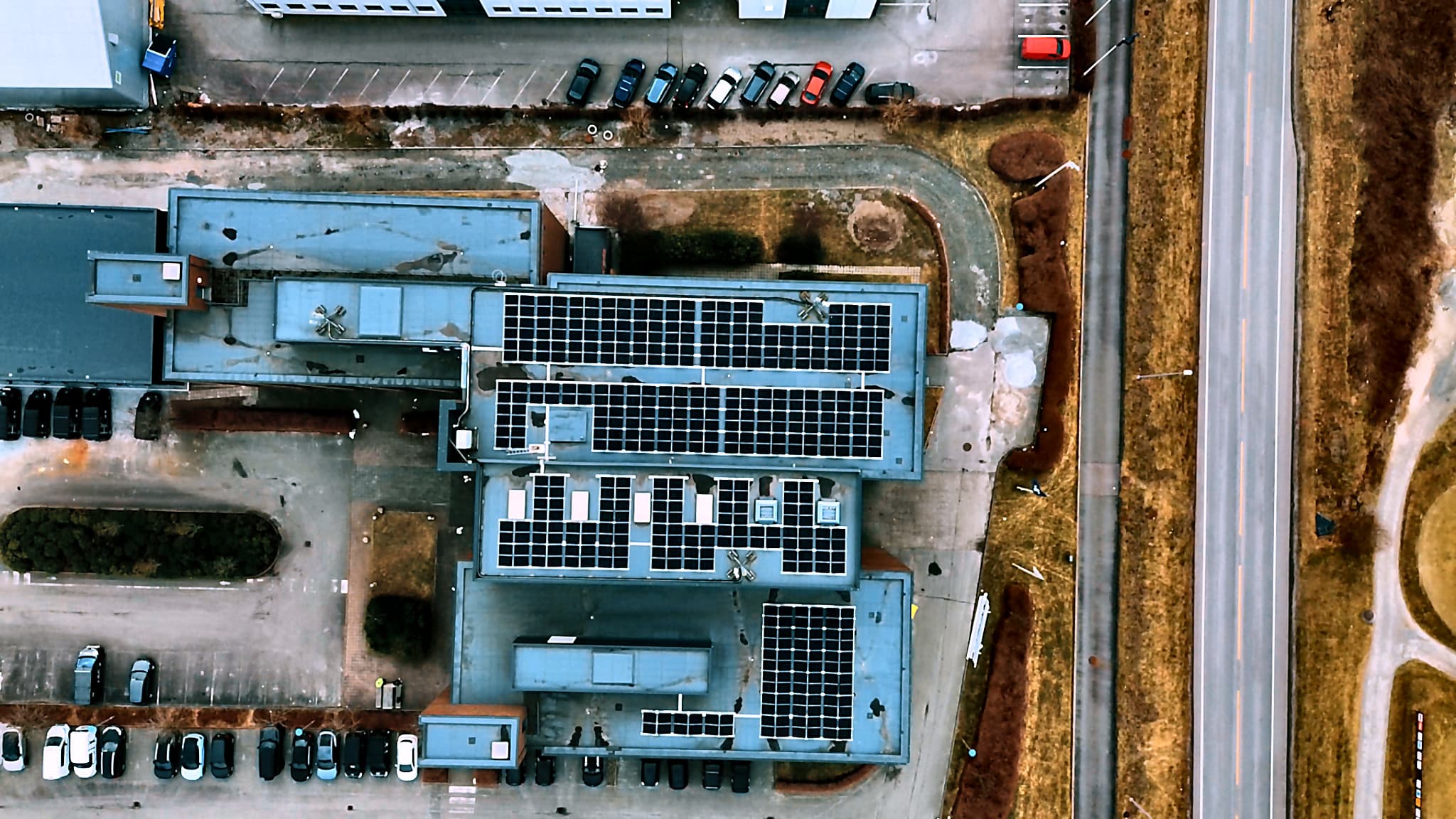 Solcellepaneler på taket av Koppholen 6